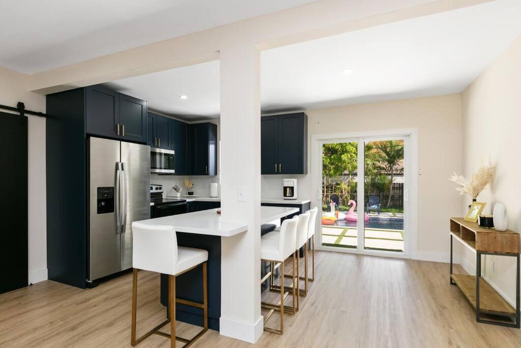 New Miami Home, Pool Near Airport And Beaches, King Bed Экстерьер фото